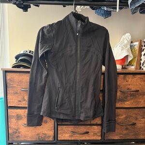 [SOLD] Lululemon black Jacket